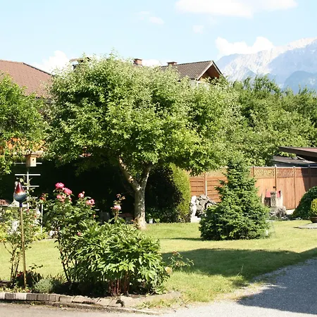 Garni Almenrausch Und Edelweiss 3* 加爾米施-帕滕基興