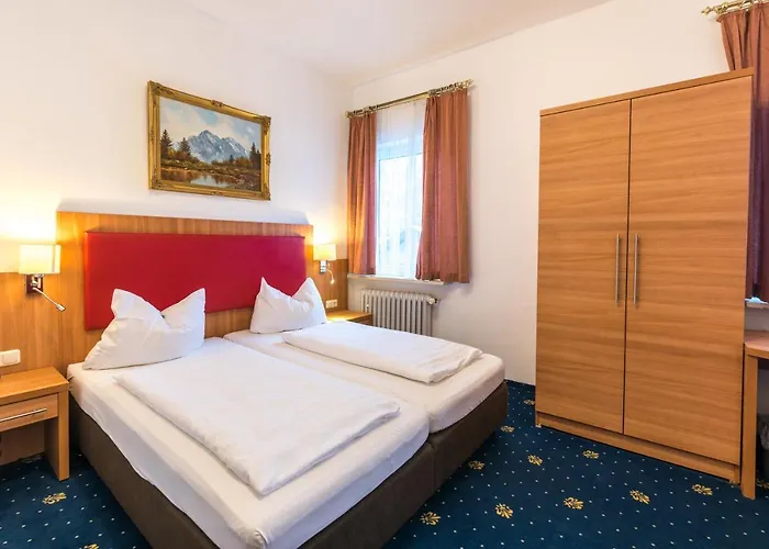 Garni Almenrausch Und Edelweiss Hotel