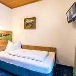Garni Almenrausch Und Edelweiss Hotel Garmisch-Partenkirchen