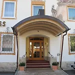 Garni Almenrausch Und Edelweiss Hotel 3*