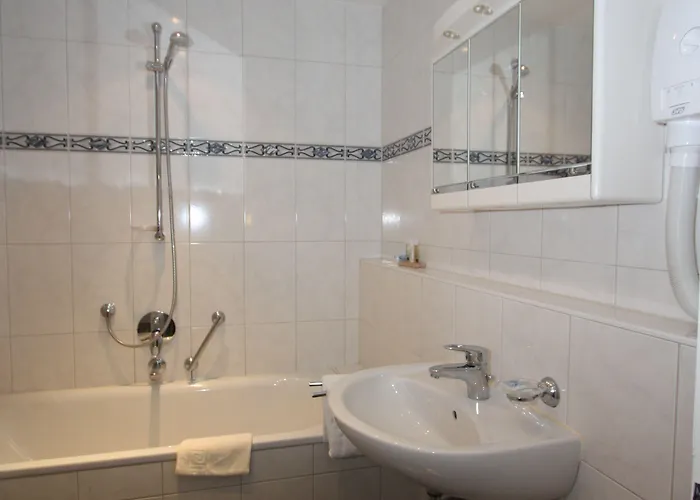 Hotel Garni Almenrausch Und Edelweiss