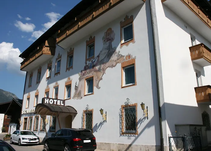 Hotel Garni Almenrausch Und Edelweiss 3*
