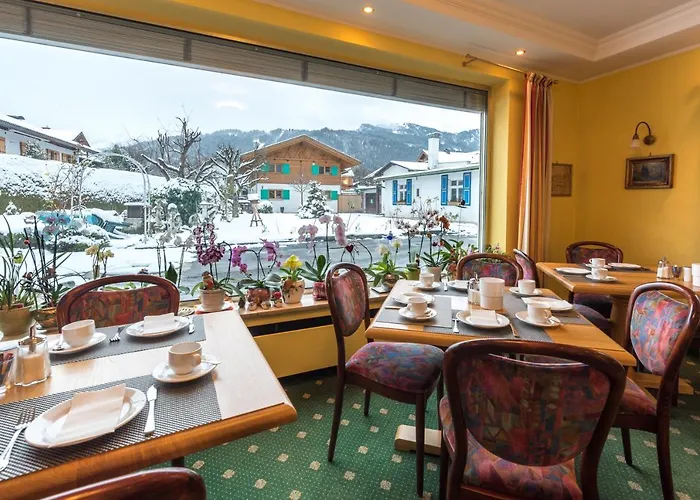 Hotel Garni Almenrausch Und Edelweiss Garmisch-Partenkirchen